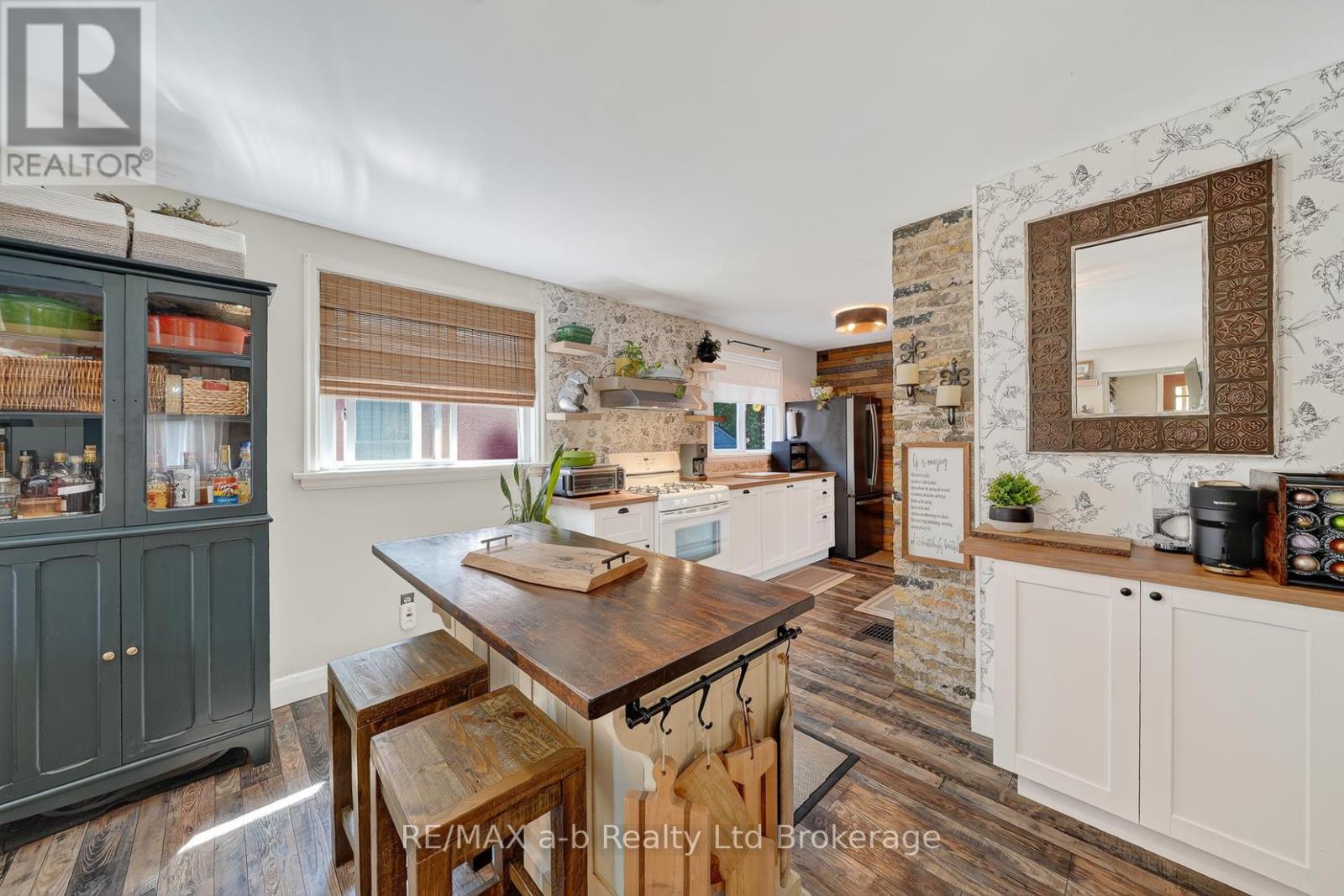 47 Burslem Street, London East, Ontario  N5W 2V6 - Photo 14 - X13473318