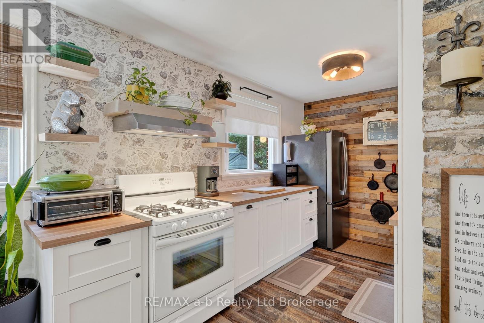 47 Burslem Street, London East, Ontario  N5W 2V6 - Photo 17 - X13473318
