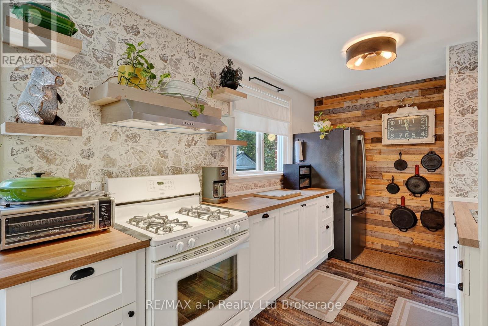 47 Burslem Street, London East, Ontario  N5W 2V6 - Photo 18 - X13473318