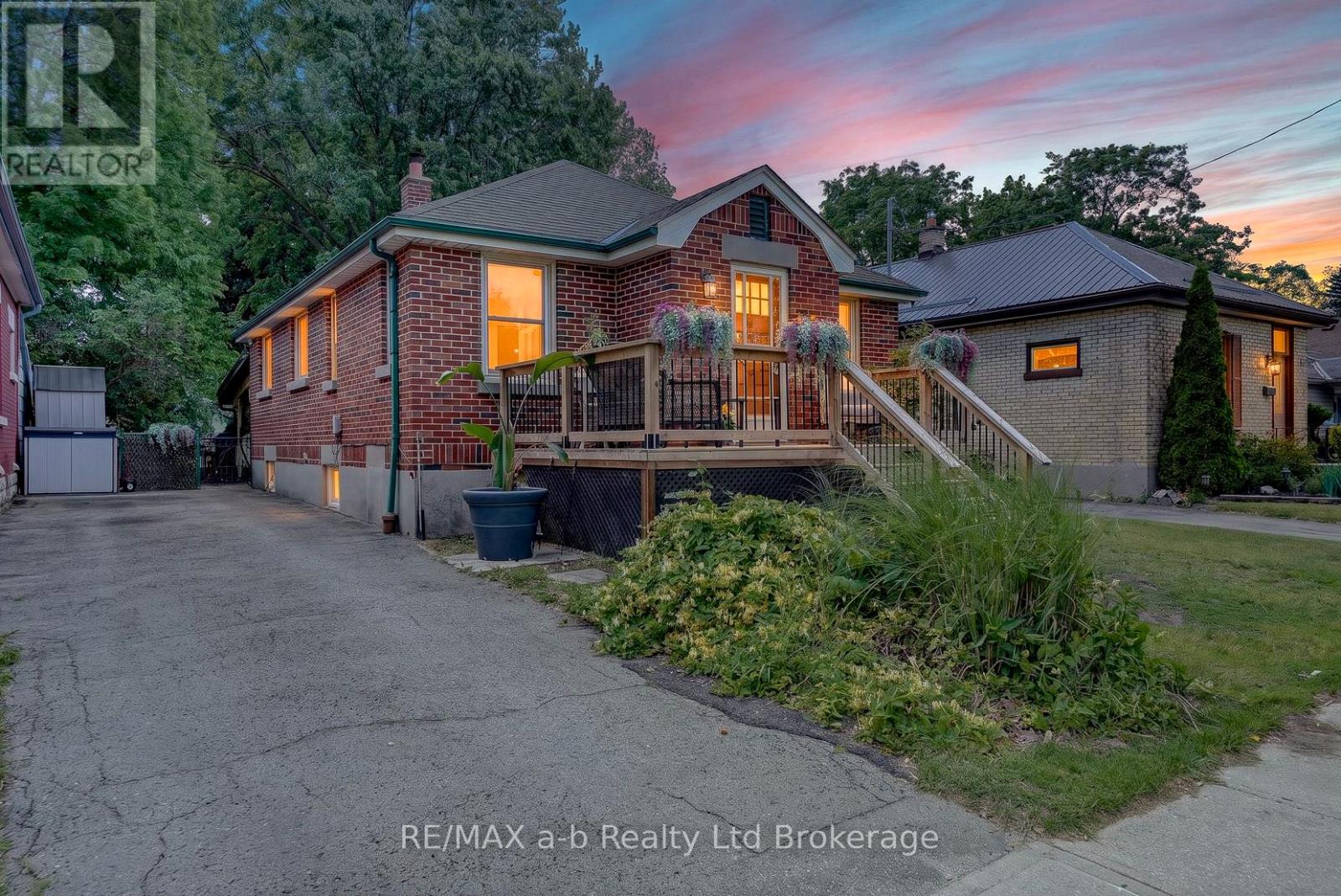 47 Burslem Street, London East, Ontario  N5W 2V6 - Photo 2 - X13473318