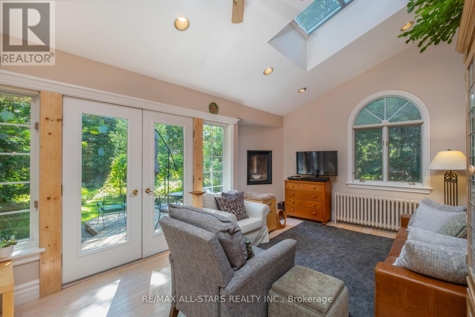 65 O'brien Avenue, Whitchurch-Stouffville, Ontario  L4A 4J8 - Photo 10 - N13474594