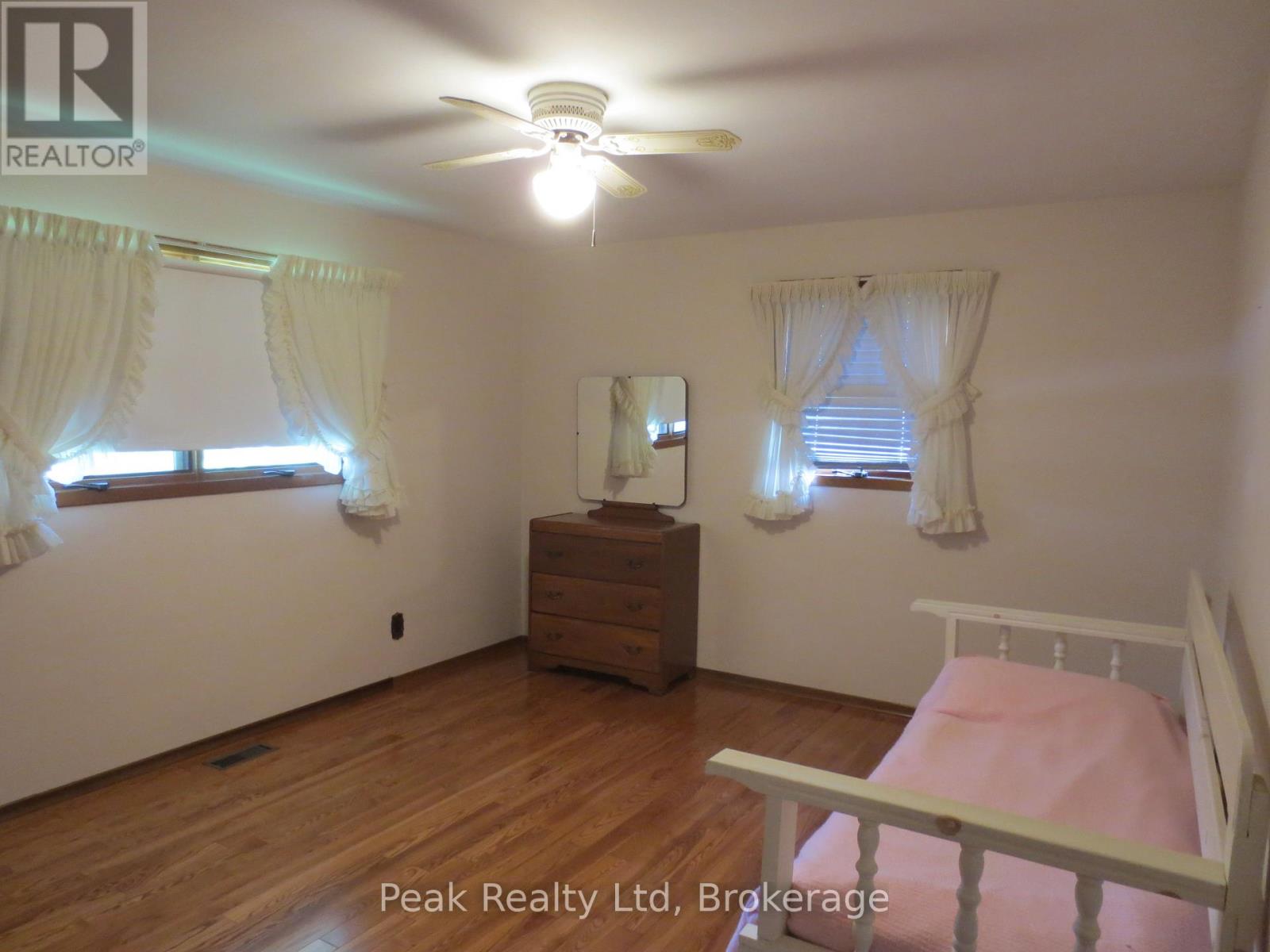 22 Brown Street S, Minto, Ontario  N0G 1M0 - Photo 19 - X13473338