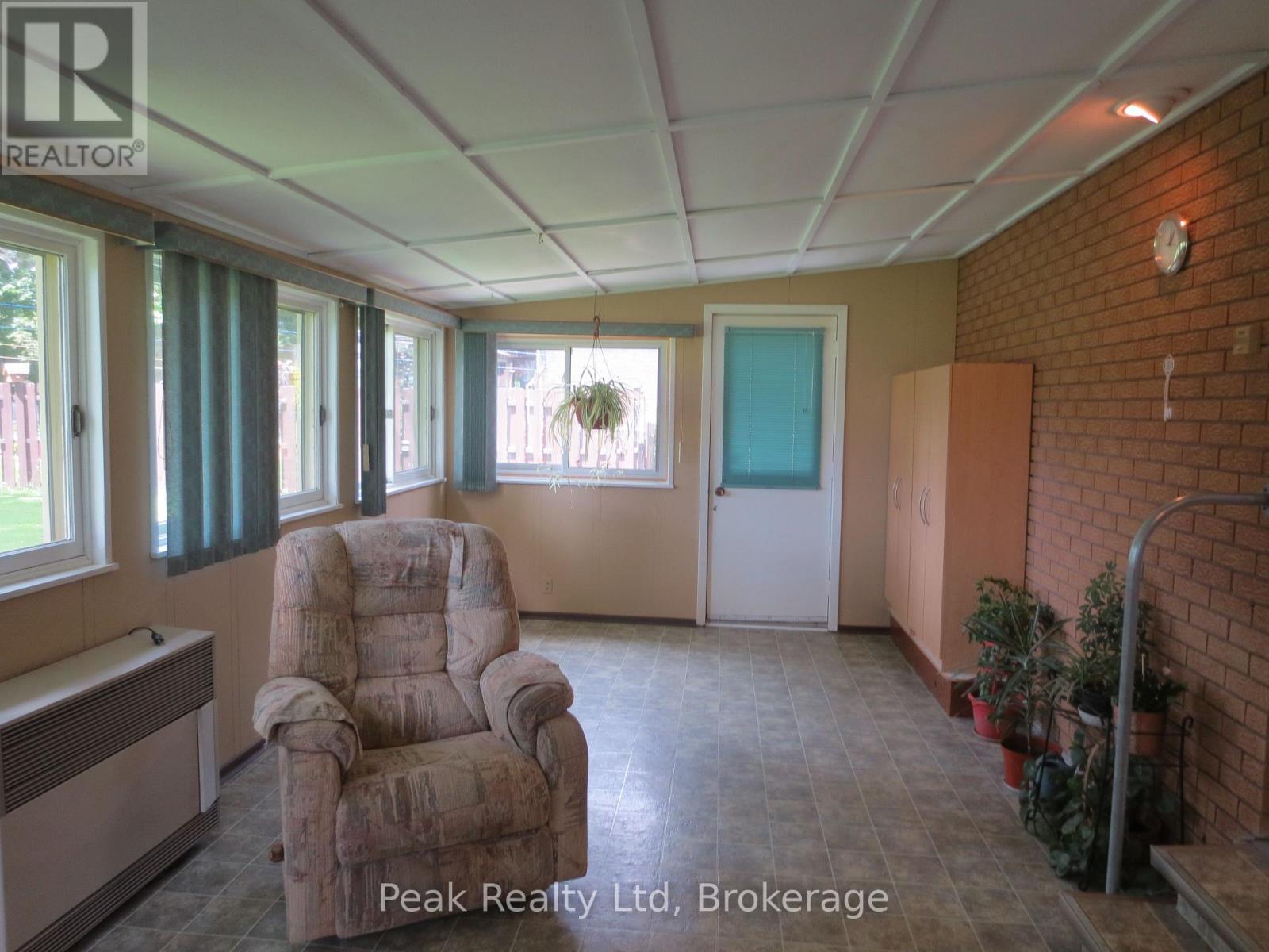 22 Brown Street S, Minto, Ontario  N0G 1M0 - Photo 23 - X13473338