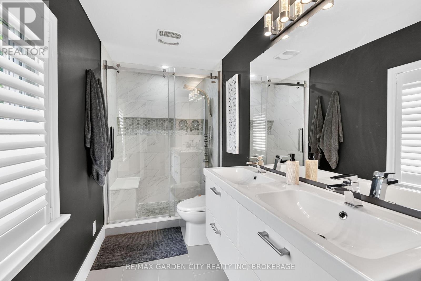 118 Riverdale Drive, St. Catharines, Ontario  L2R 4C2 - Photo 24 - X13472662