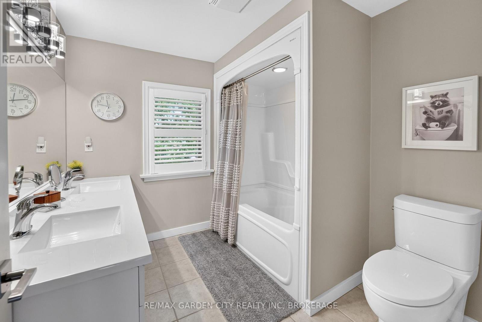 118 Riverdale Drive, St. Catharines, Ontario  L2R 4C2 - Photo 31 - X13472662