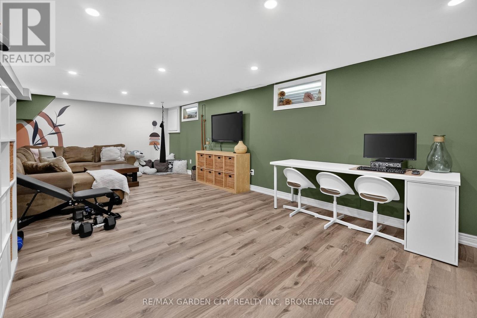 118 Riverdale Drive, St. Catharines, Ontario  L2R 4C2 - Photo 38 - X13472662