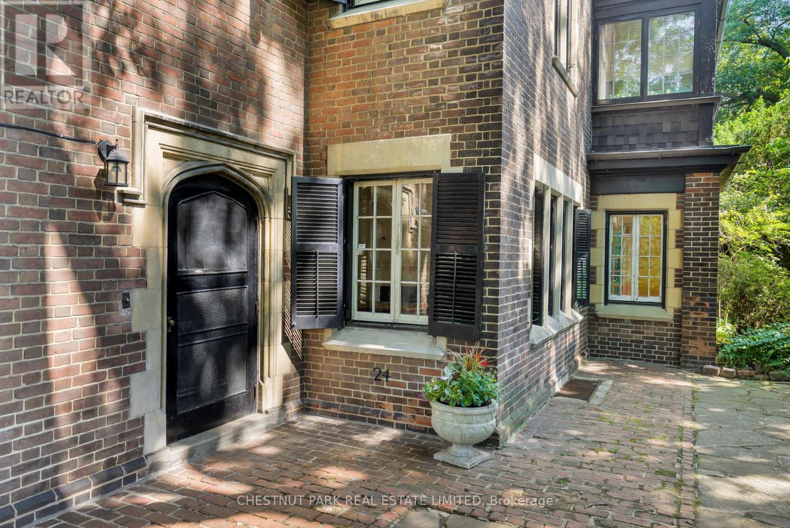 24 Castle Frank Crescent, Toronto, Ontario  M4W 3A3 - Photo 40 - C13476194