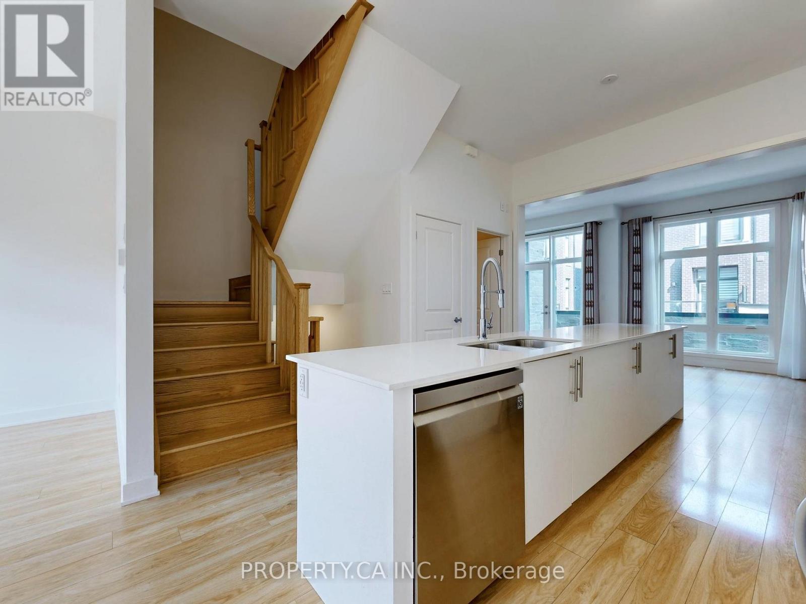 13 Mogul Road, Vaughan, Ontario  L4H 4R5 - Photo 12 - N13474622