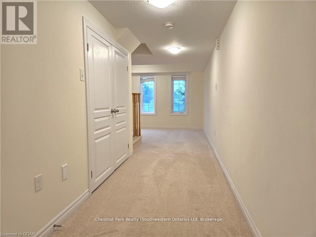 41 - 88 Decorso Drive, Guelph, Ontario  N1L 1B3 - Photo 3 - X13473404