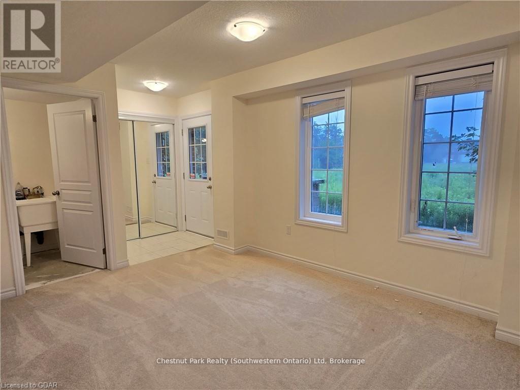 41 - 88 Decorso Drive, Guelph, Ontario  N1L 1B3 - Photo 4 - X13473404