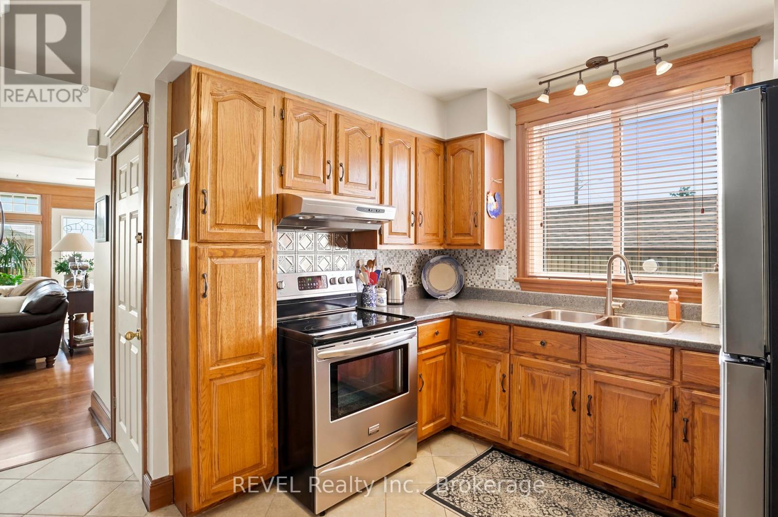 99 Young Street, Welland, Ontario  L3B 4C5 - Photo 13 - X13473882