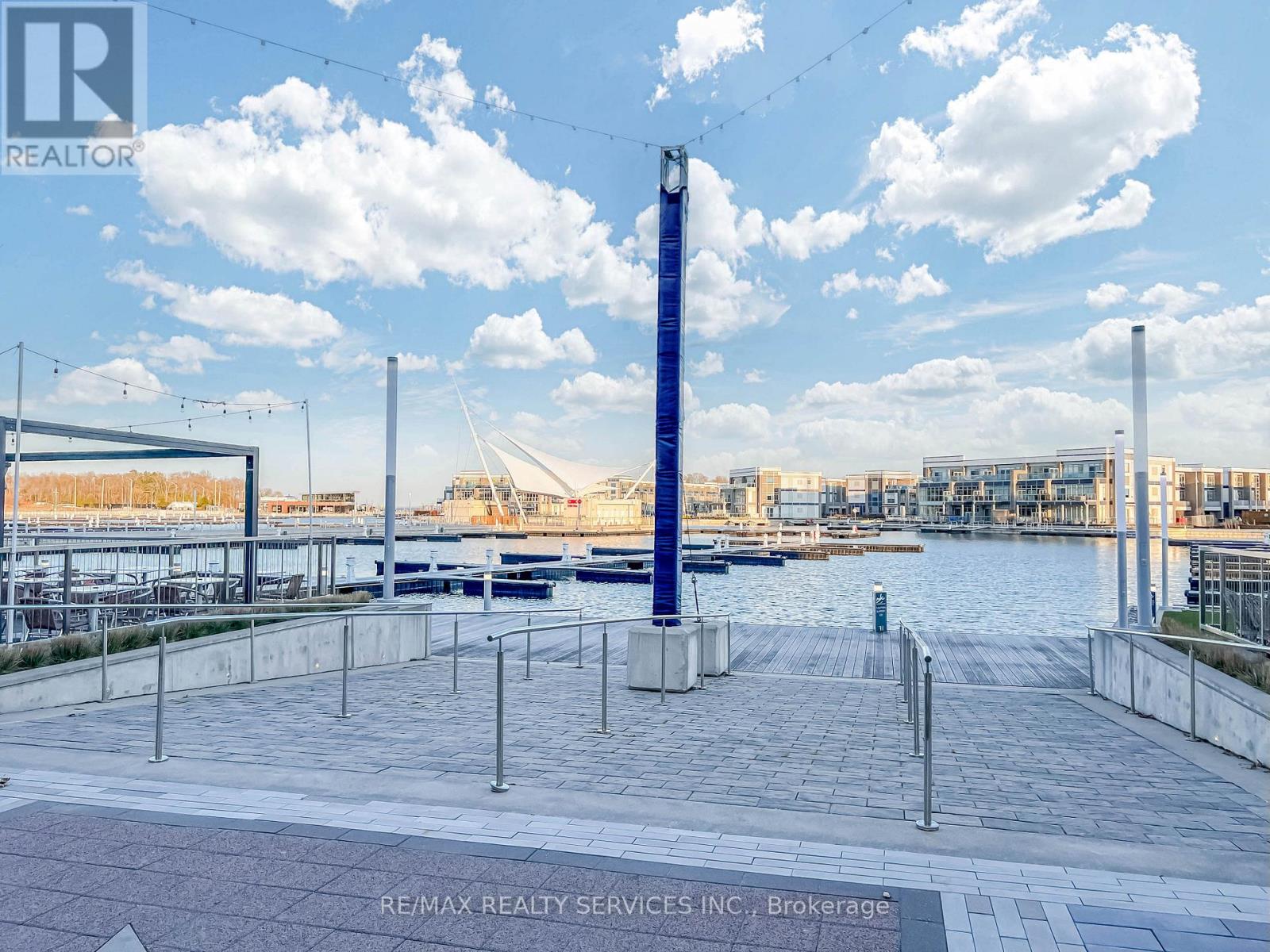 403 - 415 Sea Ray Avenue, Innisfil, Ontario L9S 0R5 - Photo 2 - N13474940