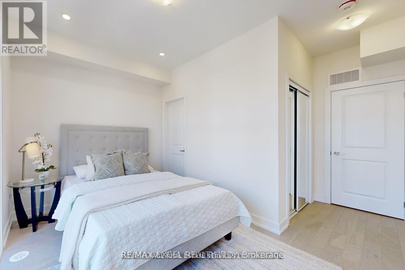 2 - 6 Sayers Lane, Richmond Hill, Ontario  L4E 1J4 - Photo 19 - N13474916