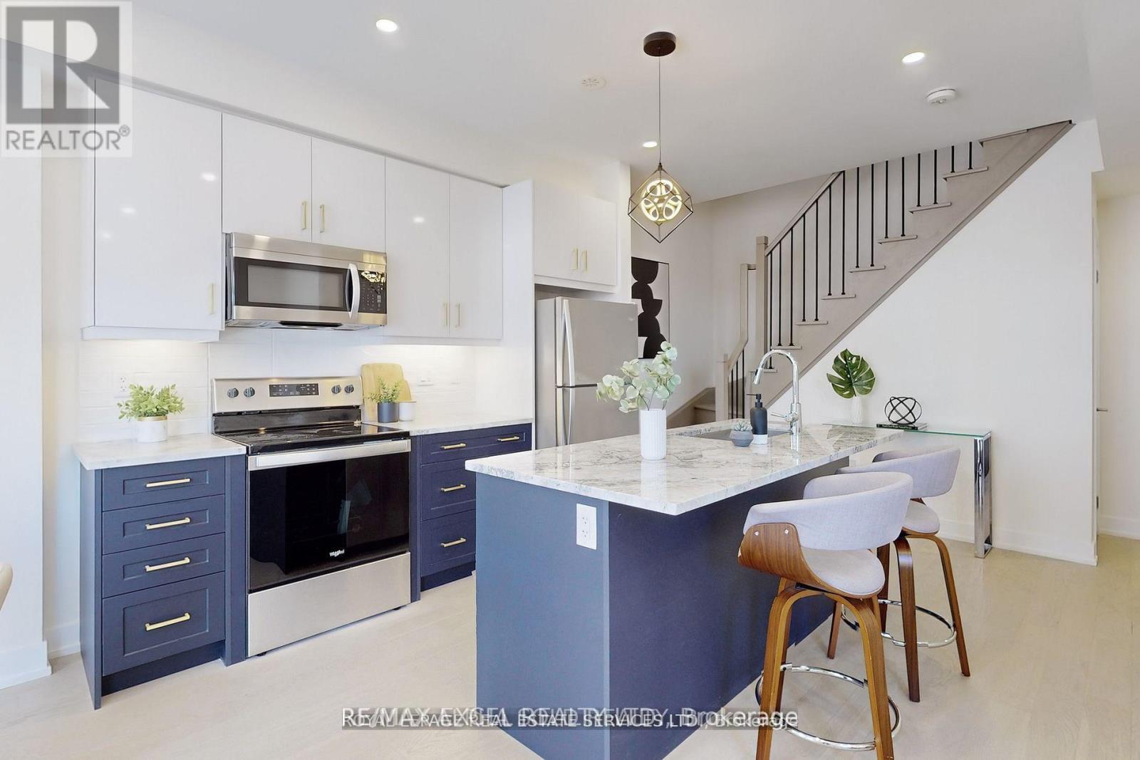 2 - 6 Sayers Lane, Richmond Hill, Ontario  L4E 1J4 - Photo 10 - N13474916