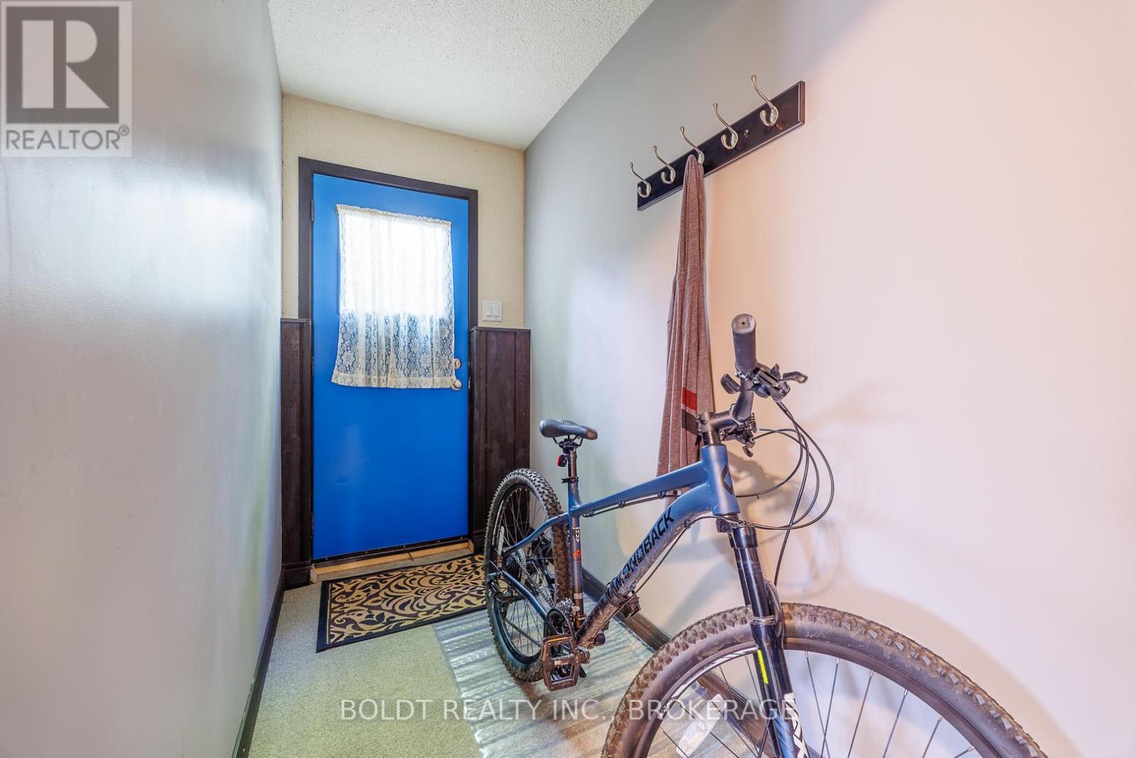 29 Tupper Drive, Thorold, Ontario  L2V 4G8 - Photo 22 - X13474260