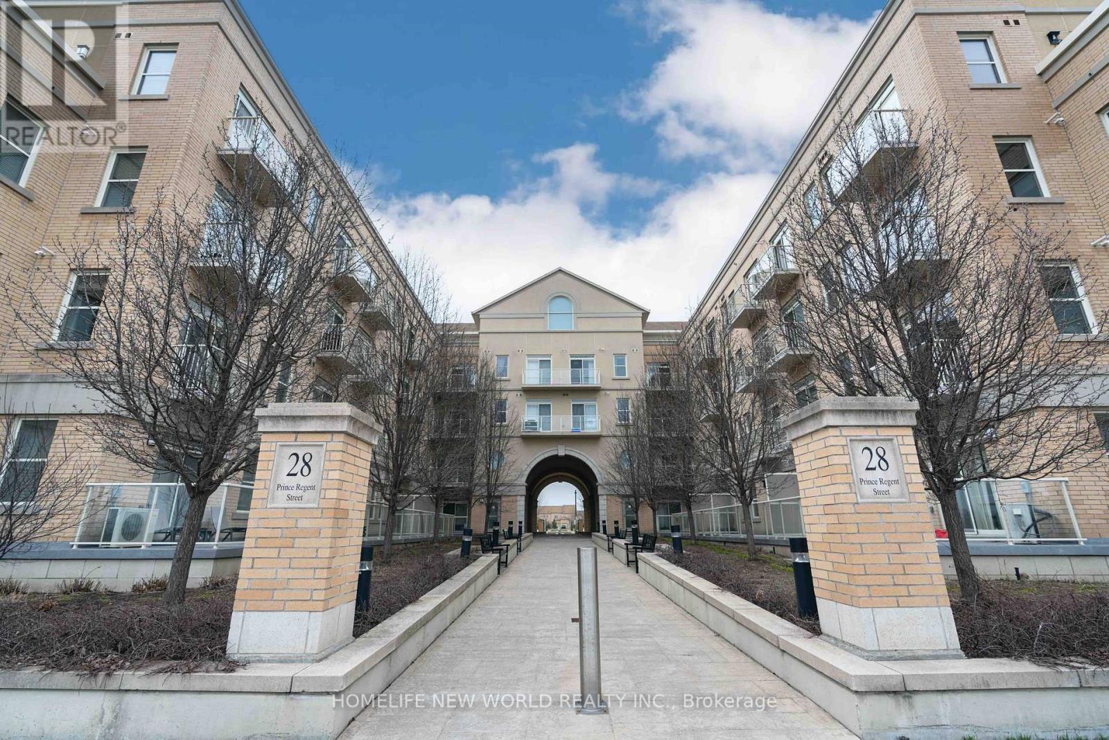 338 - 28 PRINCE REGENT STREET, Markham, Ontario