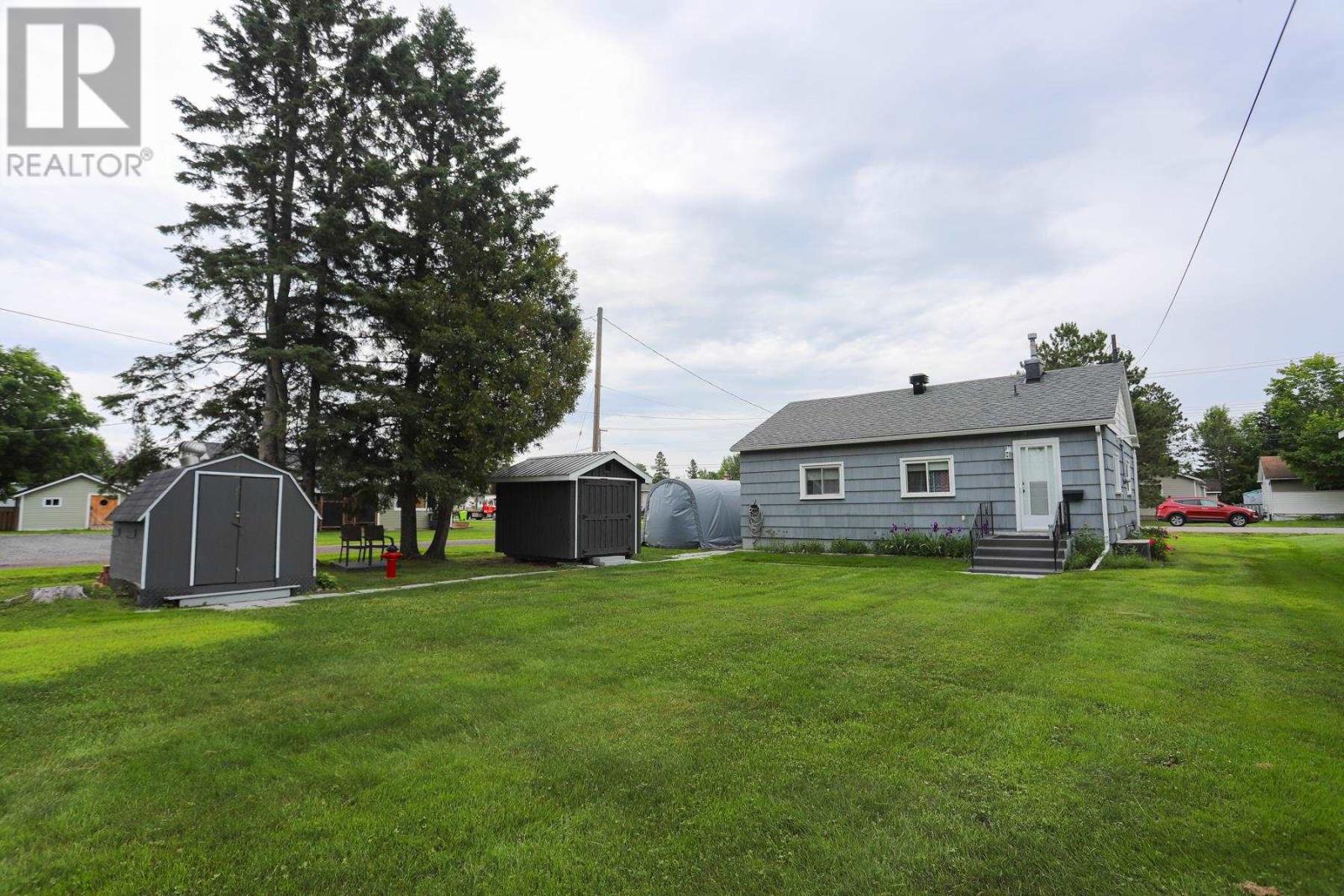 55 Manitou Dr, Sault Ste. Marie, Ontario  P6B 5K4 - Photo 30 - SM261534