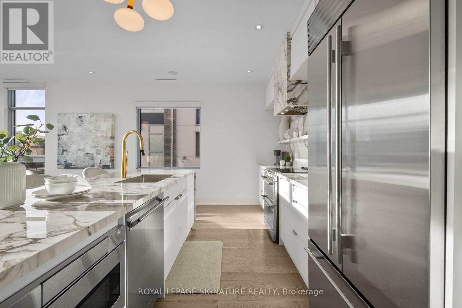 3736 Mangusta Court, Innisfil, Ontario  L9S 0L5 - Photo 11 - N13475068