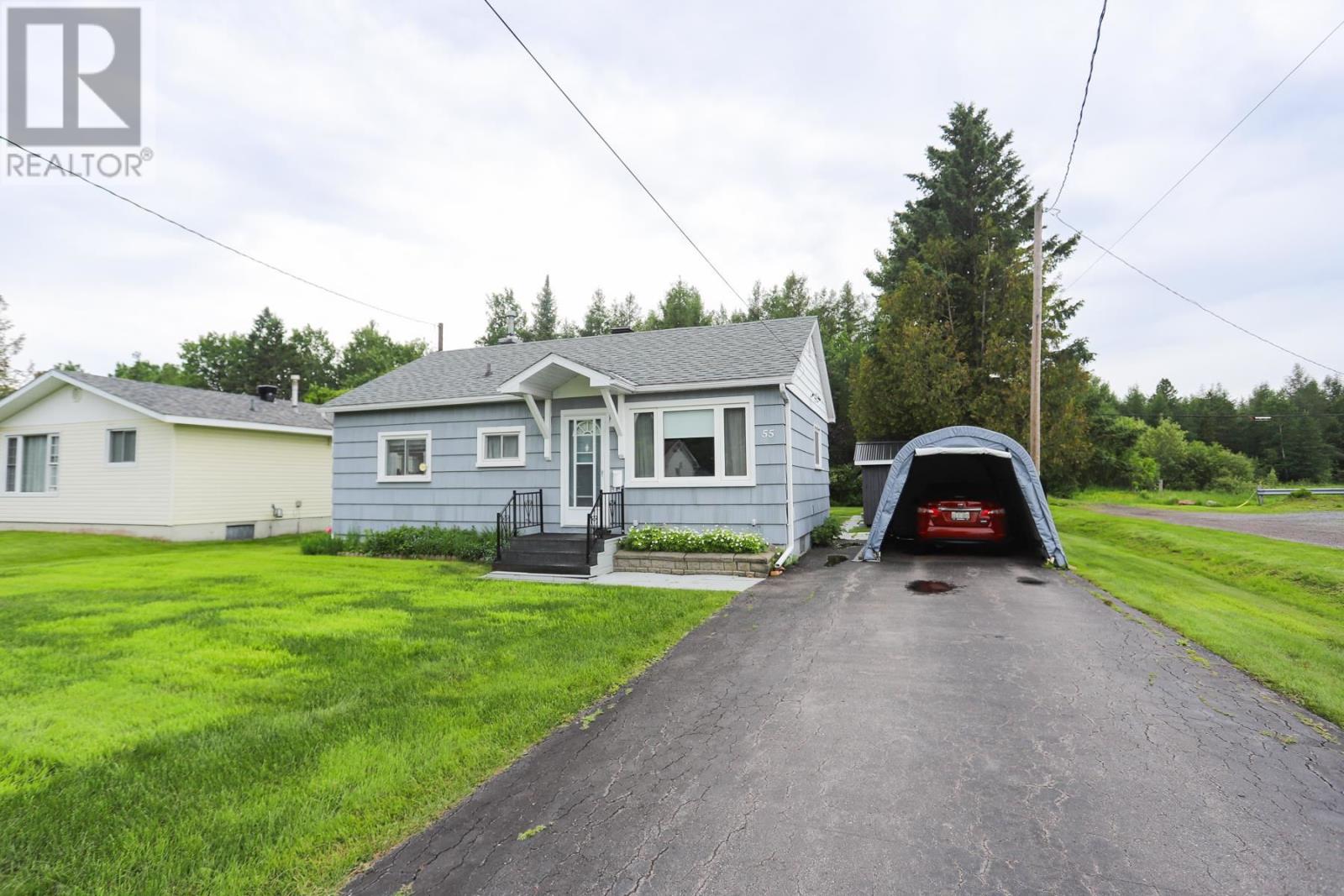 55 Manitou Dr, Sault Ste. Marie, Ontario  P6B 5K4 - Photo 4 - SM261534