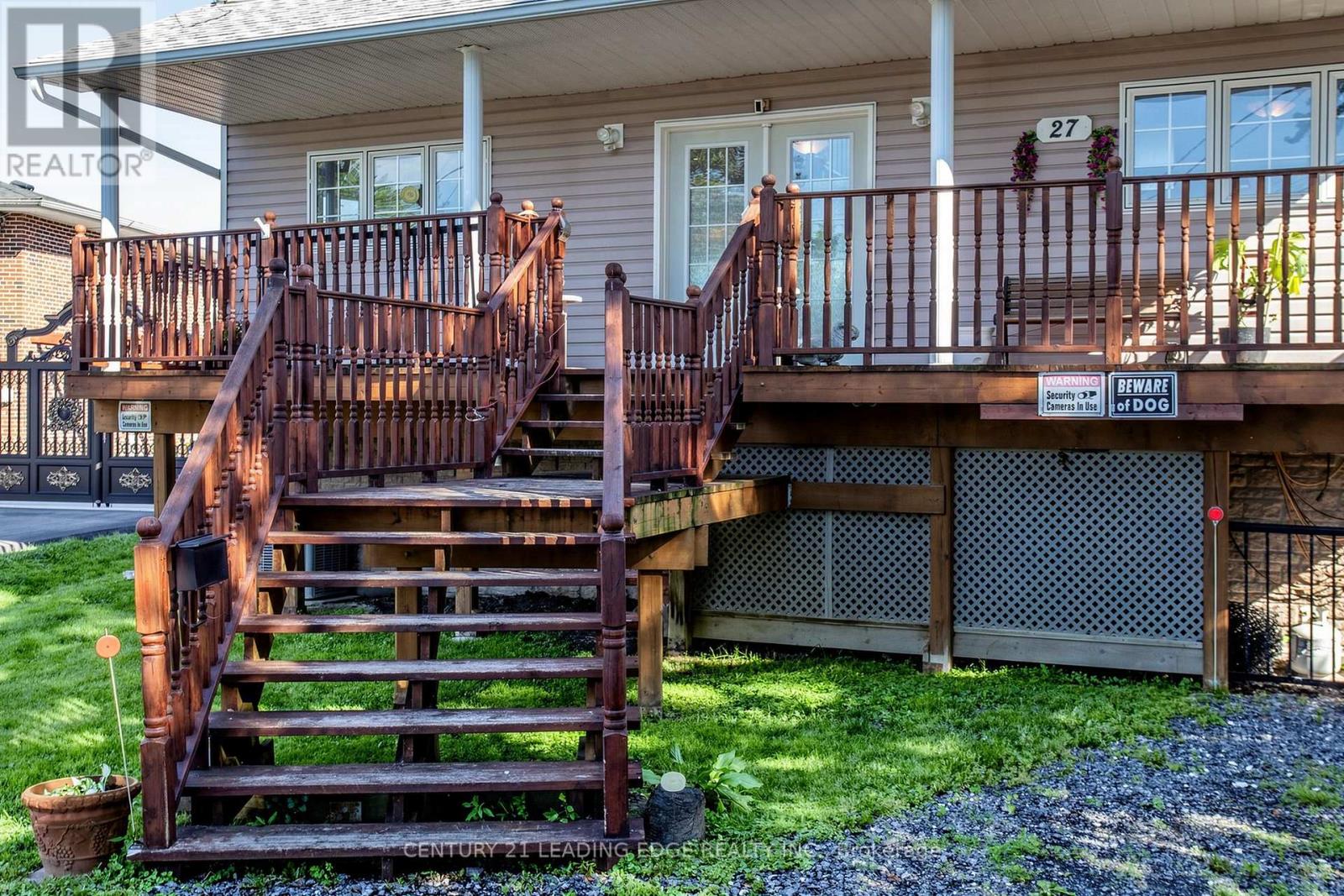 27 Robert Street, Georgina, Ontario  L4P 1K7 - Photo 5 - N13475106