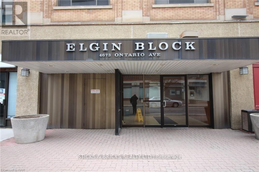 203 - 4673 ONTARIO AVENUE, Niagara Falls, Ontario