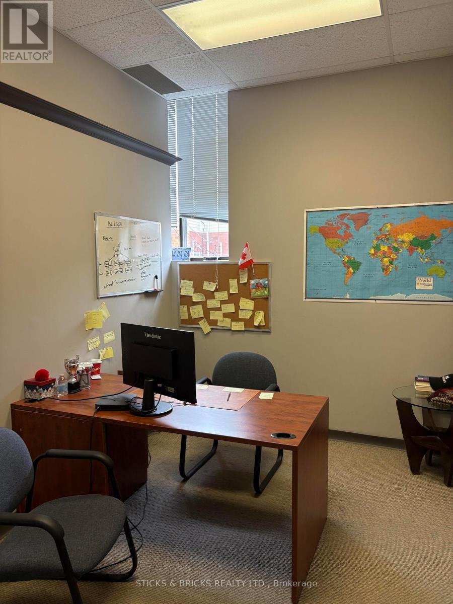 203 - 4673 Ontario Avenue, Niagara Falls, Ontario  L2E 3R1 - Photo 13 - X13474712