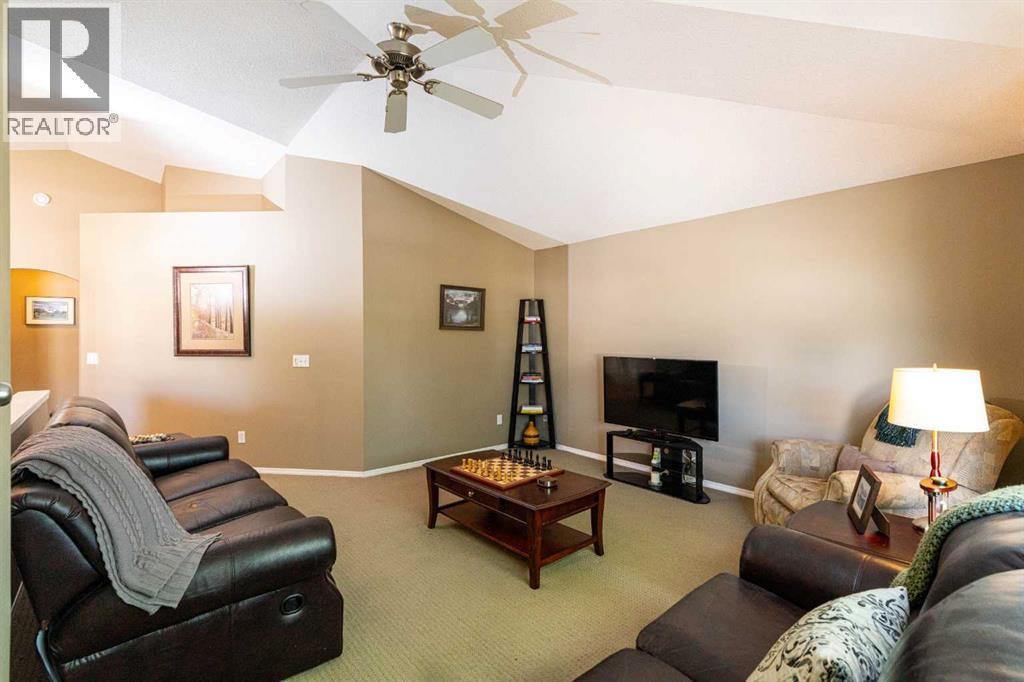 203, 11 Panatella Landing NW, Calgary, Alberta  T3K 0K8 - Photo 6 - A2319198