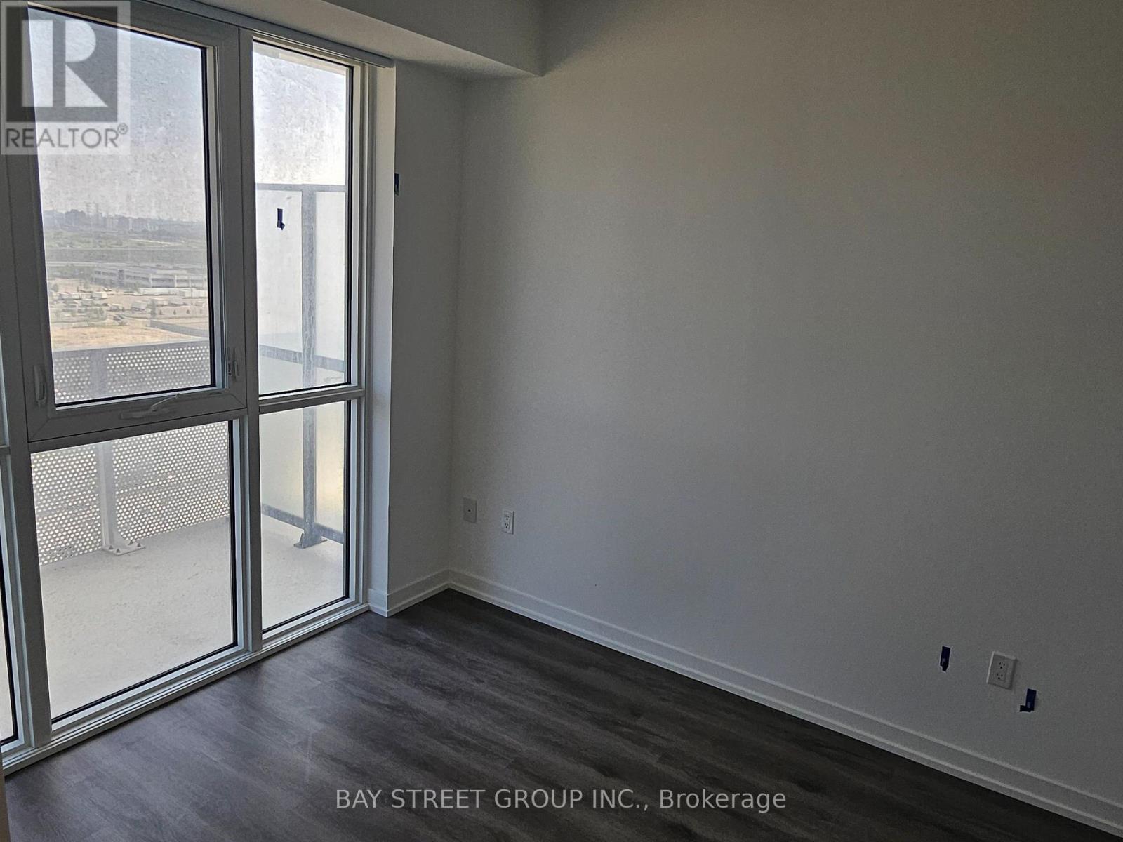 1611 - 28 Interchange Way, Vaughan (Vaughan Corporate Centre), Ontario  L4K 0P8 - Photo 12 - N13475268