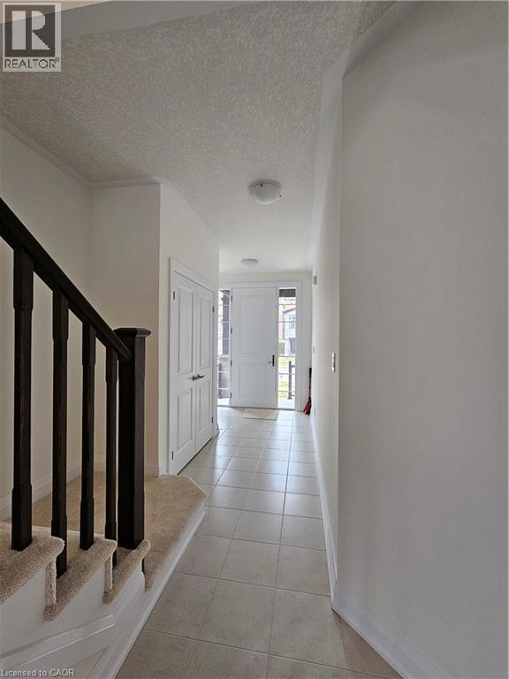 564 Balsam Poplar Street, Waterloo, Ontario  N2V 0H9 - Photo 4 - 40841770