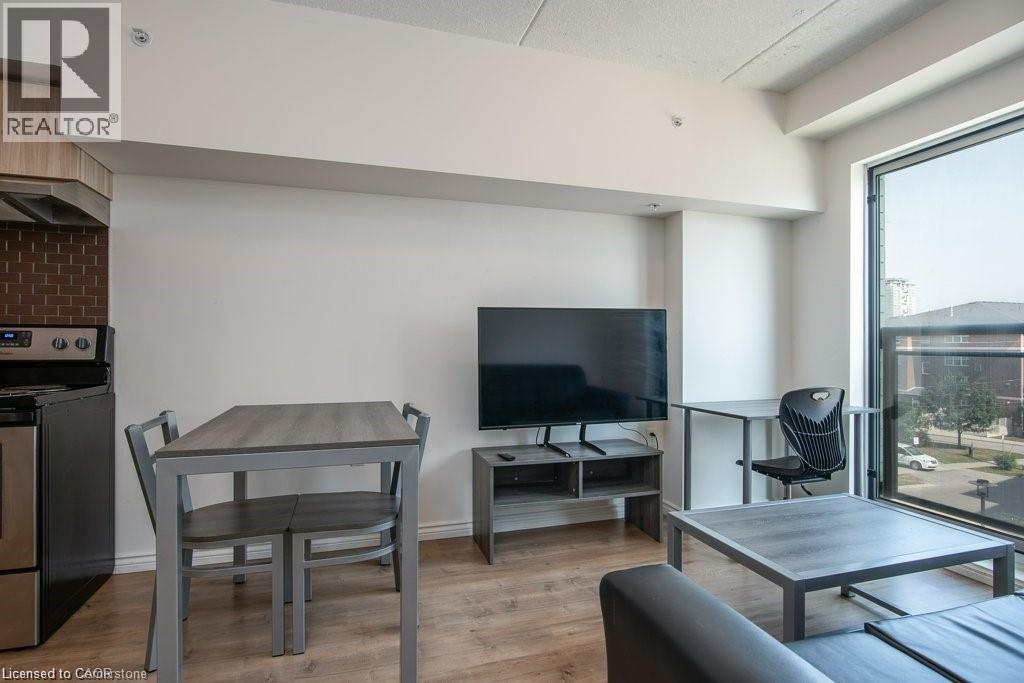 275 Larch Street Unit# G202, Waterloo, Ontario  N2L 3R2 - Photo 9 - 40841566