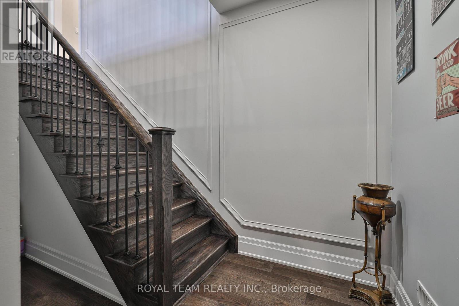 1 Ria Court, King, Ontario  L7B 0B9 - Photo 34 - N13475302
