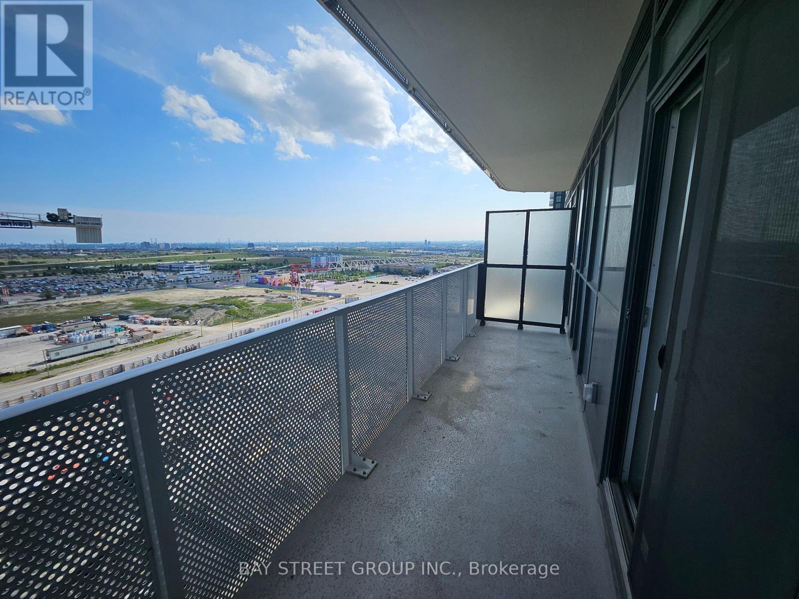 1611 - 28 Interchange Way, Vaughan (Vaughan Corporate Centre), Ontario  L4K 0P8 - Photo 16 - N13475268
