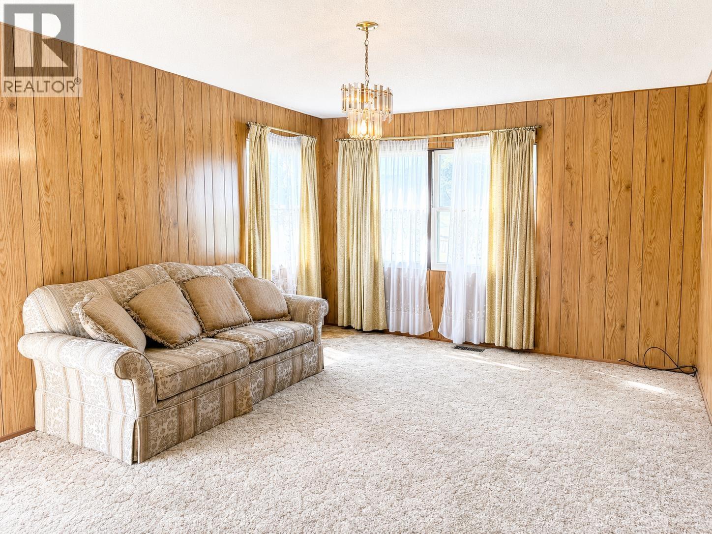 5 Brant Street, Kitimat, British Columbia  V8C 1R5 - Photo 4 - R3138603