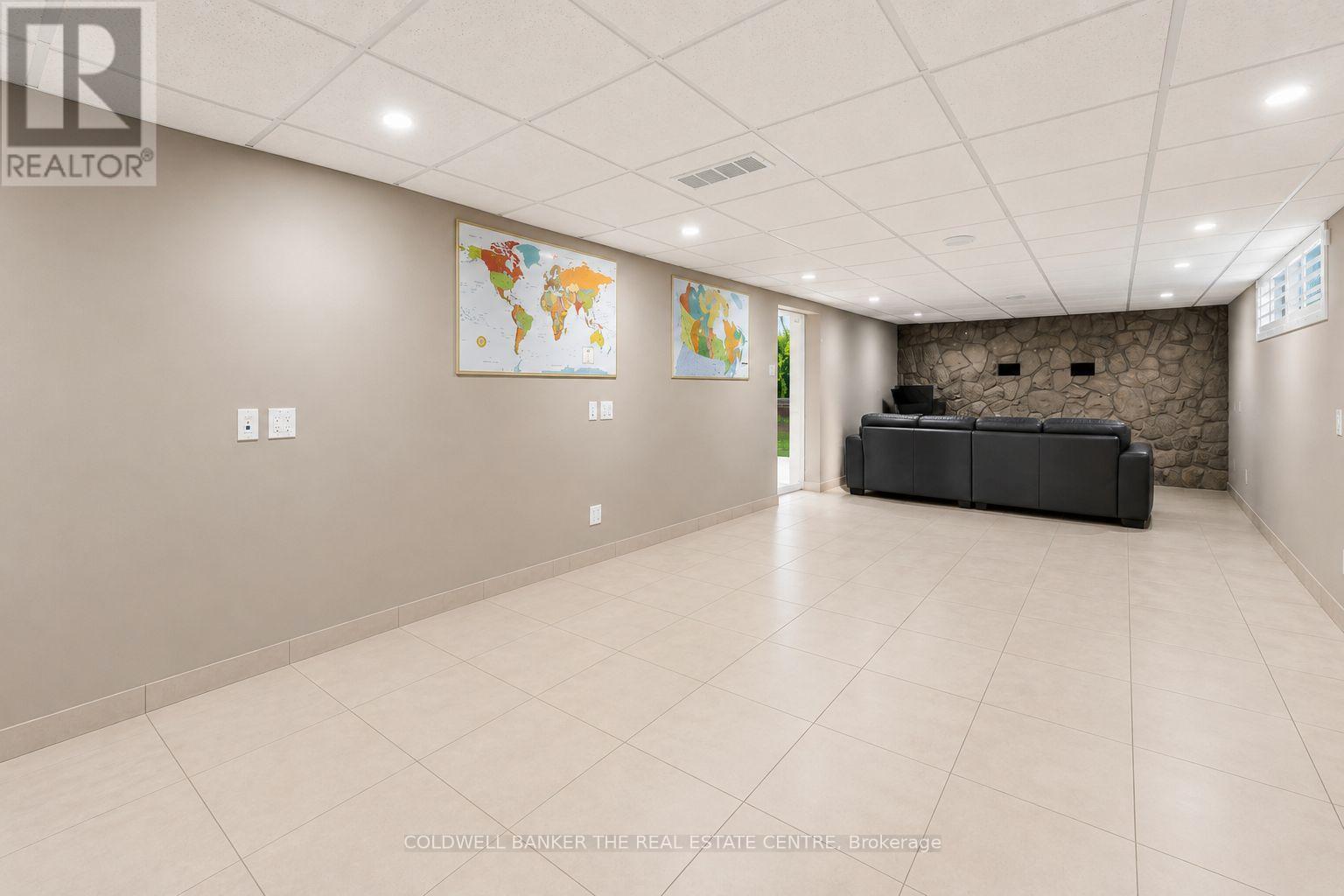 35 Parkside Drive, East Gwillimbury, Ontario  L9N 1G2 - Photo 28 - N13475416
