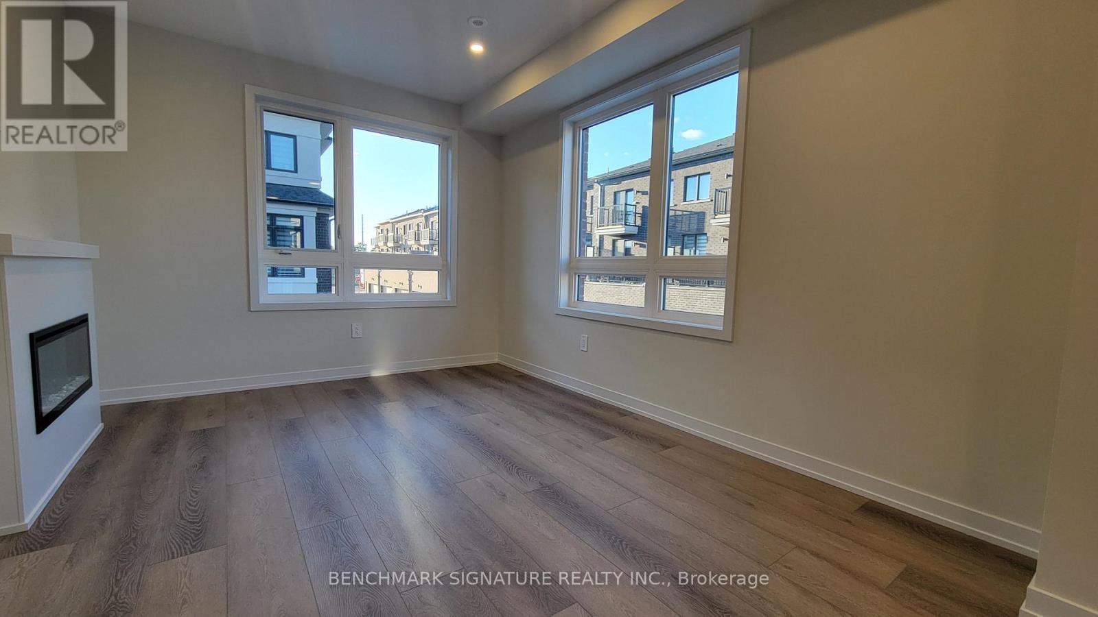2 Chapple Lane, Richmond Hill, Ontario  L4B 0J4 - Photo 5 - N13475588