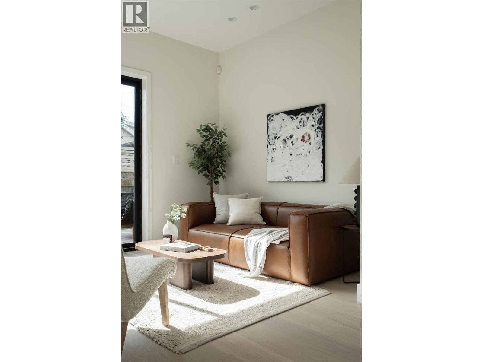2 4161 Windsor Street, Vancouver, British Columbia  V5V 4P2 - Photo 7 - R3138512