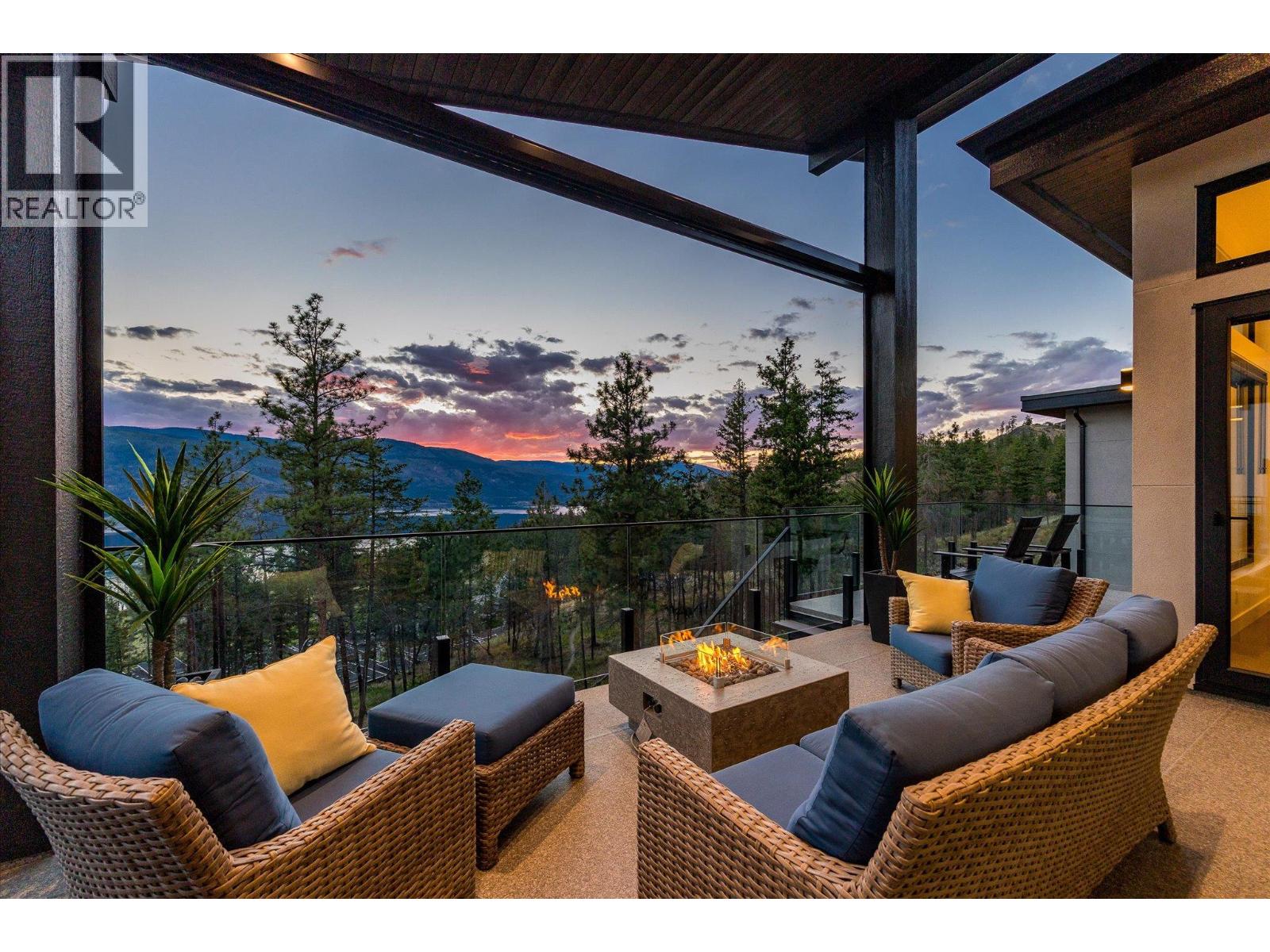10038 Beacon Hill Drive, Lake Country, British Columbia  V4V 0A9 - Photo 62 - 10391596