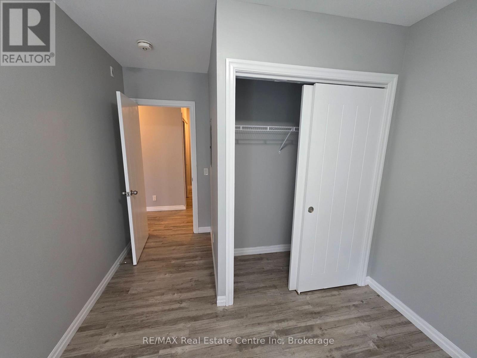 11 - 108 Summit Ridge Drive, Guelph, Ontario  N1E 0P8 - Photo 5 - X13473622