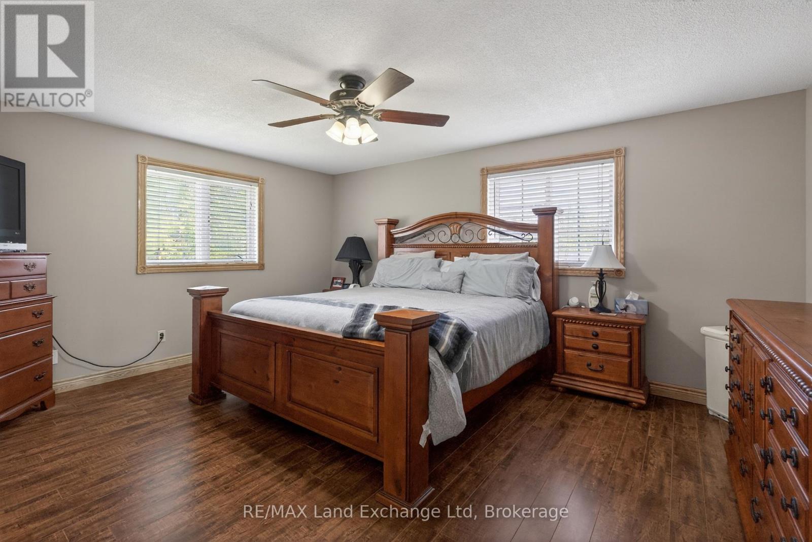 696 Josephine Street, North Huron, Ontario  N0G 2W0 - Photo 30 - X13473756