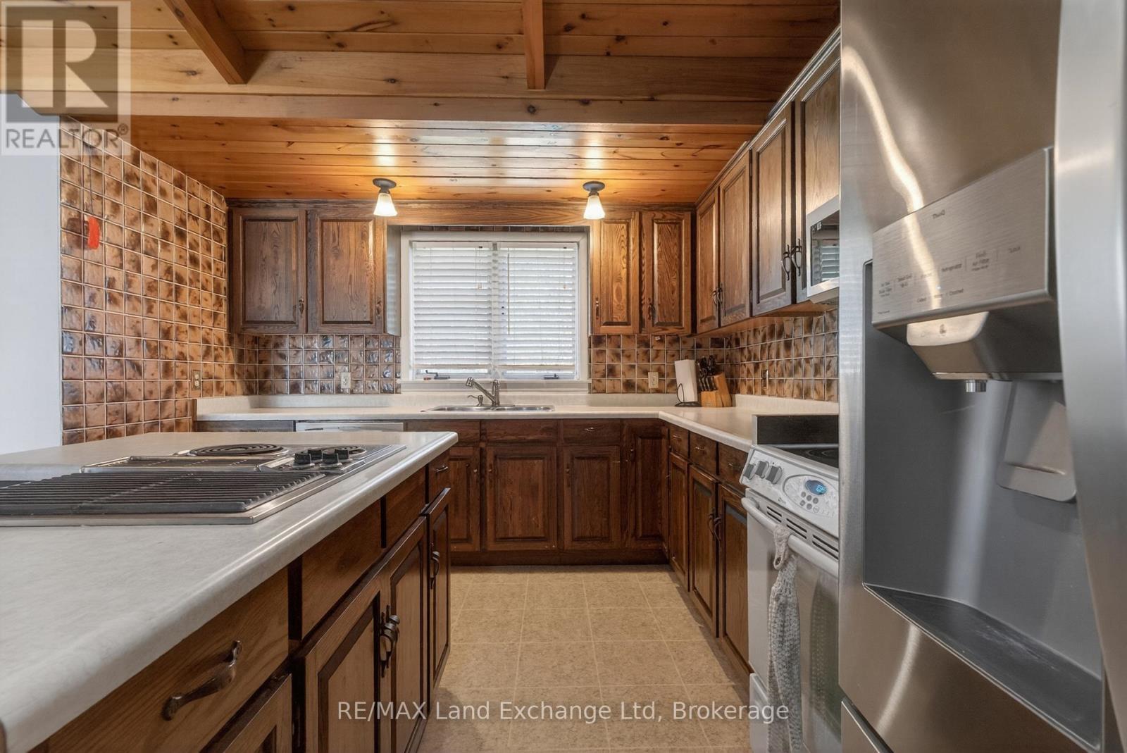 696 Josephine Street, North Huron, Ontario  N0G 2W0 - Photo 26 - X13473756