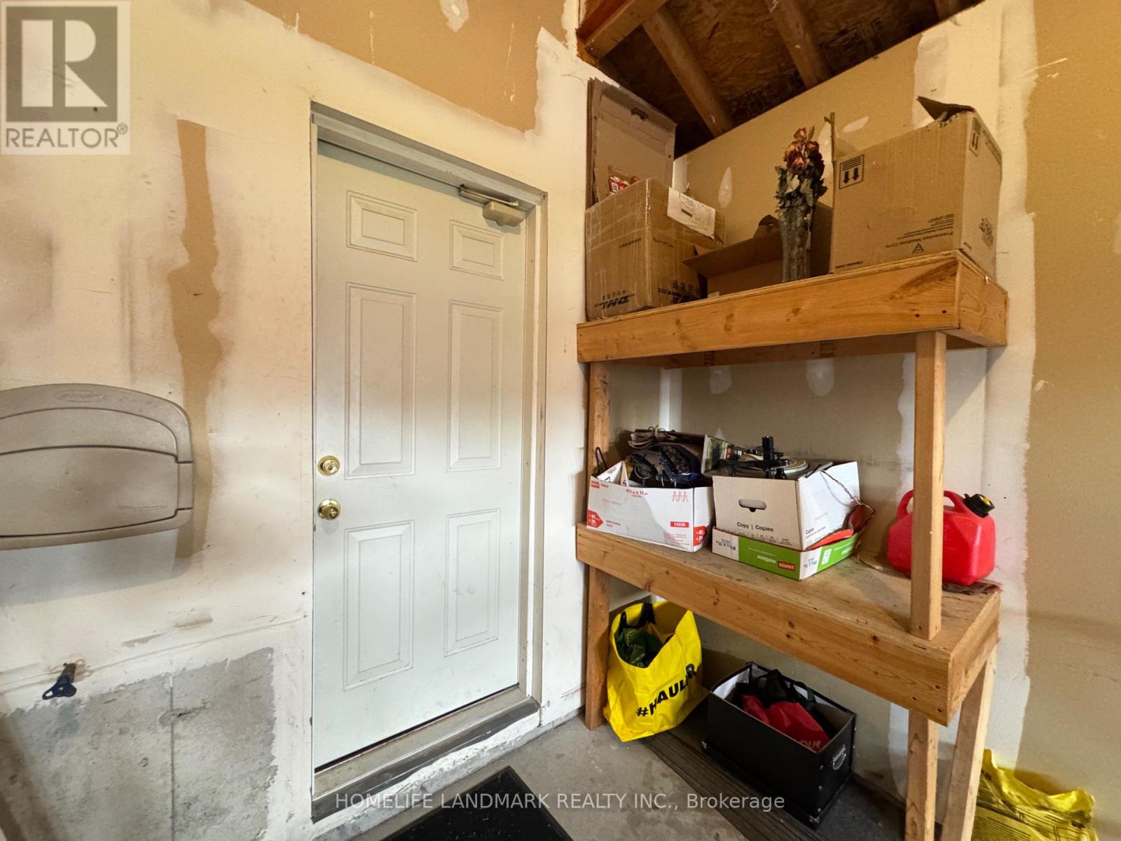 Lower - 23 Loon Avenue, Barrie, Ontario  L4N 8W6 - Photo 2 - S12974070