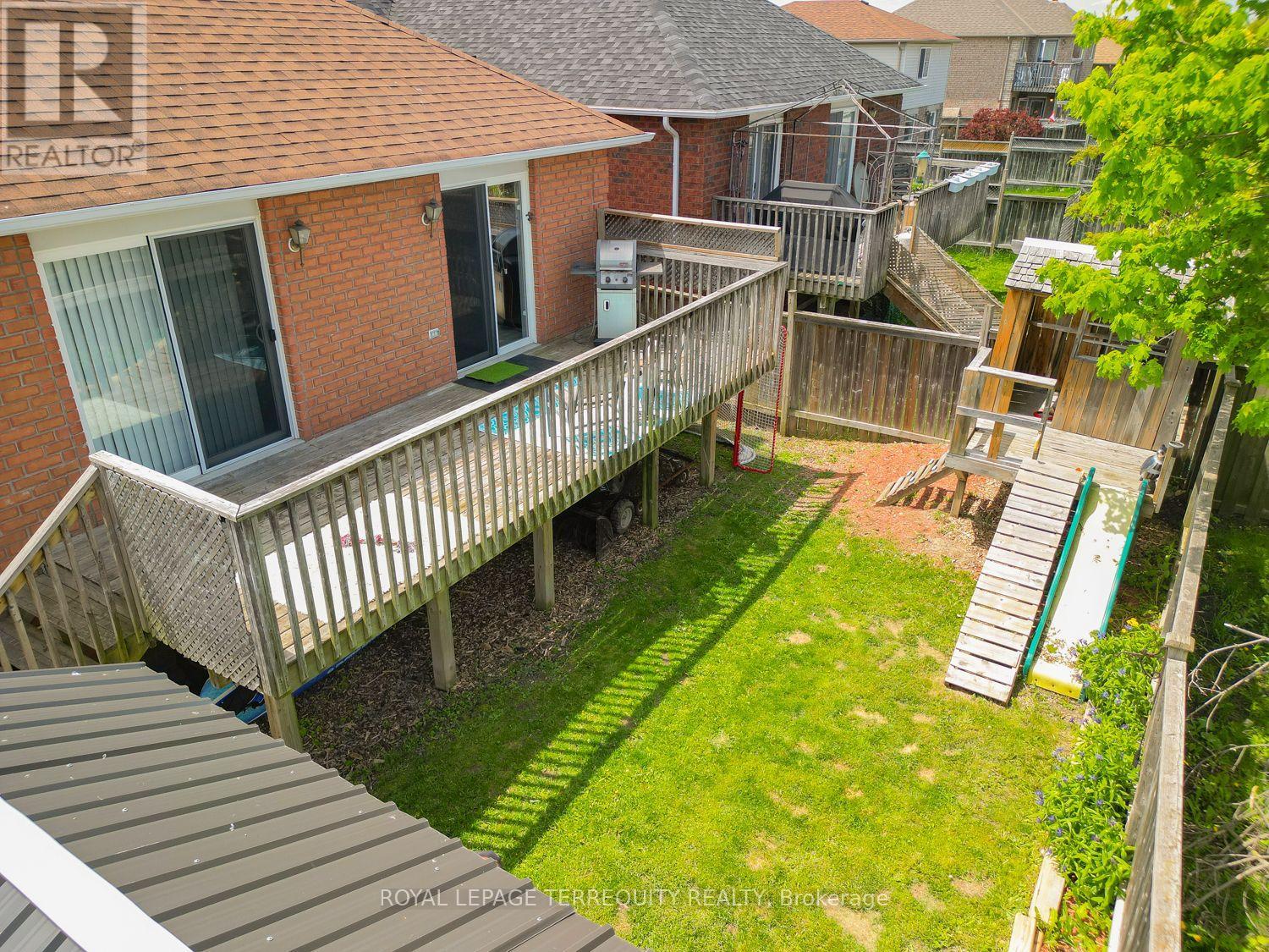 14 Hewitt Place, Barrie, Ontario  L4M 7B3 - Photo 34 - S13456760