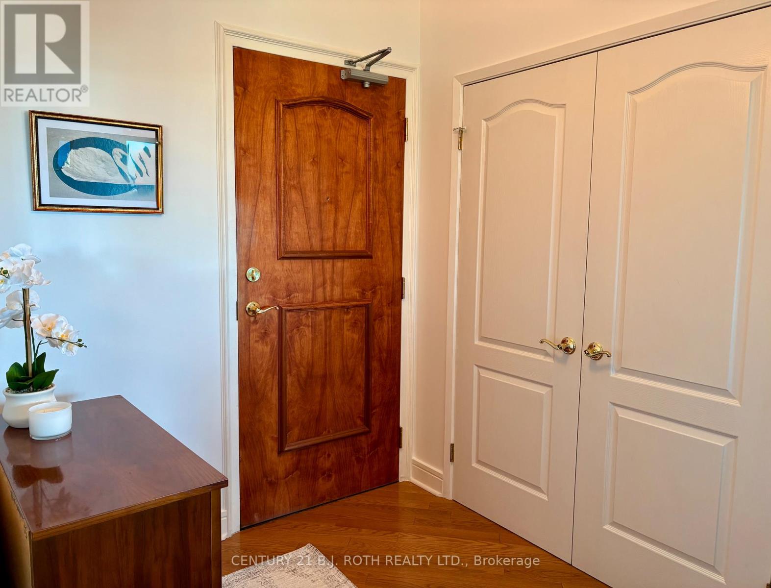 411 - 2 Toronto Street, Barrie, Ontario  L4N 9R2 - Photo 4 - S13472542