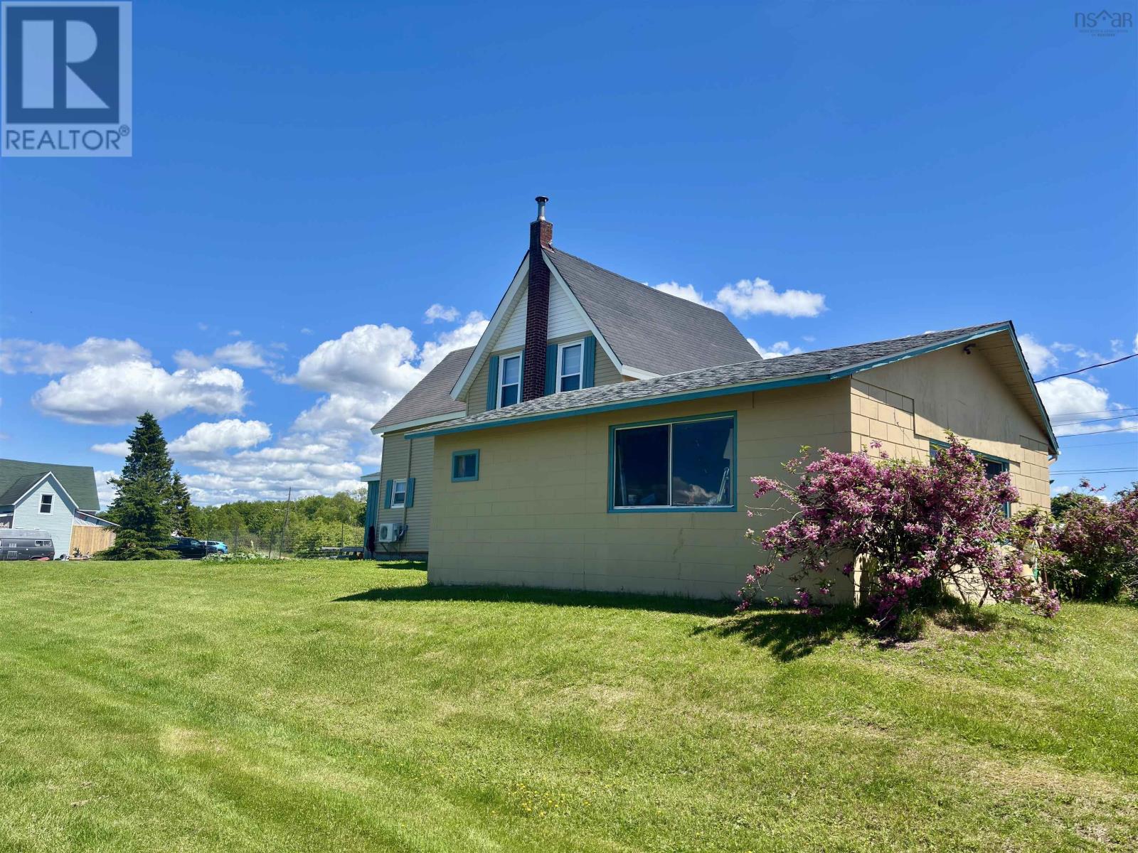 7 Grey Street, Joggins, Nova Scotia  B4H 1A0 - Photo 3 - 202615290