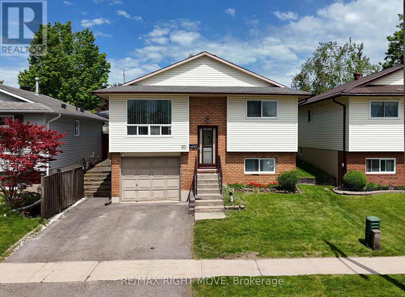 20 Christine Place, Orillia, Ontario  L3V 7P1 - Photo 1 - S13473190
