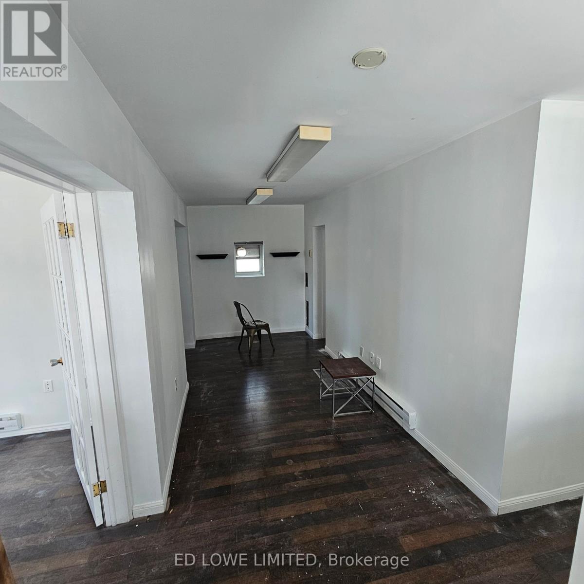 33 Maple Avenue, Barrie, Ontario  L4N 1R7 - Photo 4 - S13473222