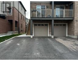 51 HAY LANE, Barrie, Ontario
