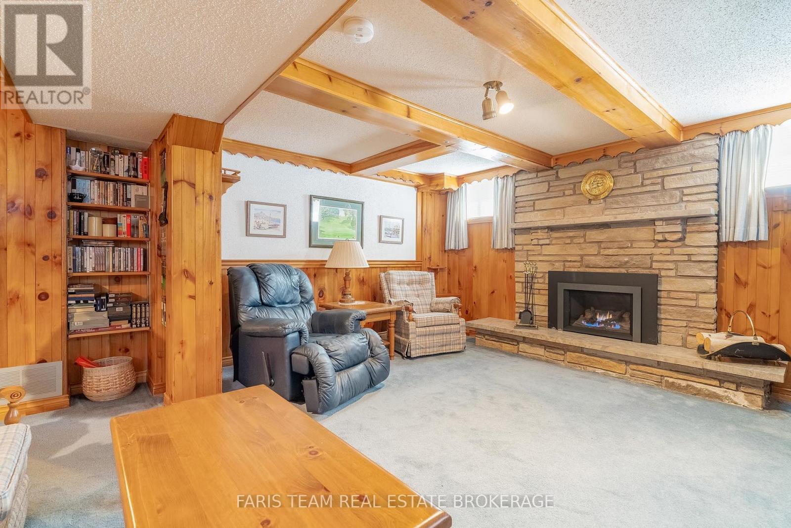 37 Downsview Drive, Barrie, Ontario  L4M 4P9 - Photo 21 - S13474014