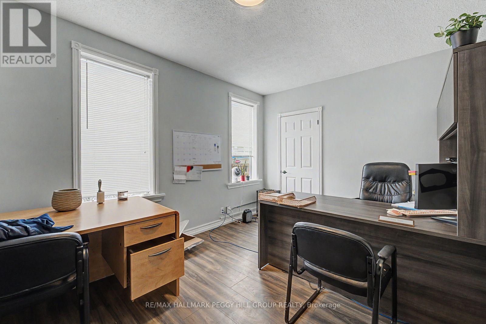 173 Dunlop Street W, Barrie, Ontario L4N 1B4 - Photo 13 - S13474354