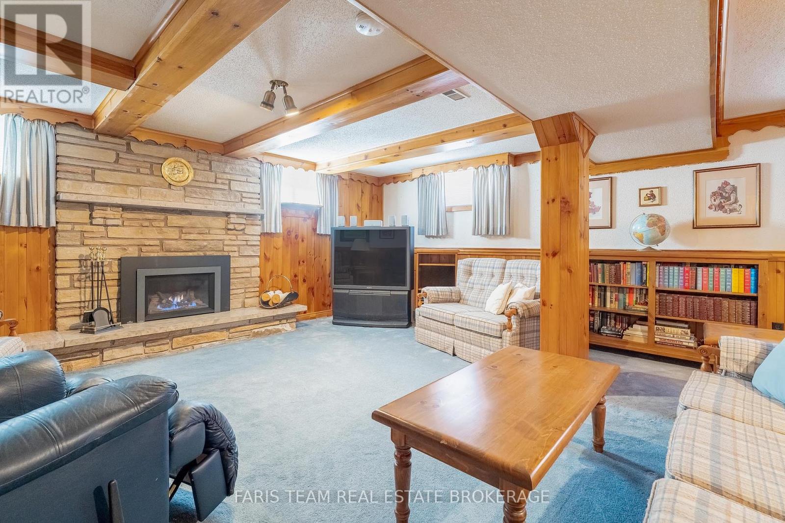 37 Downsview Drive, Barrie, Ontario  L4M 4P9 - Photo 20 - S13474014